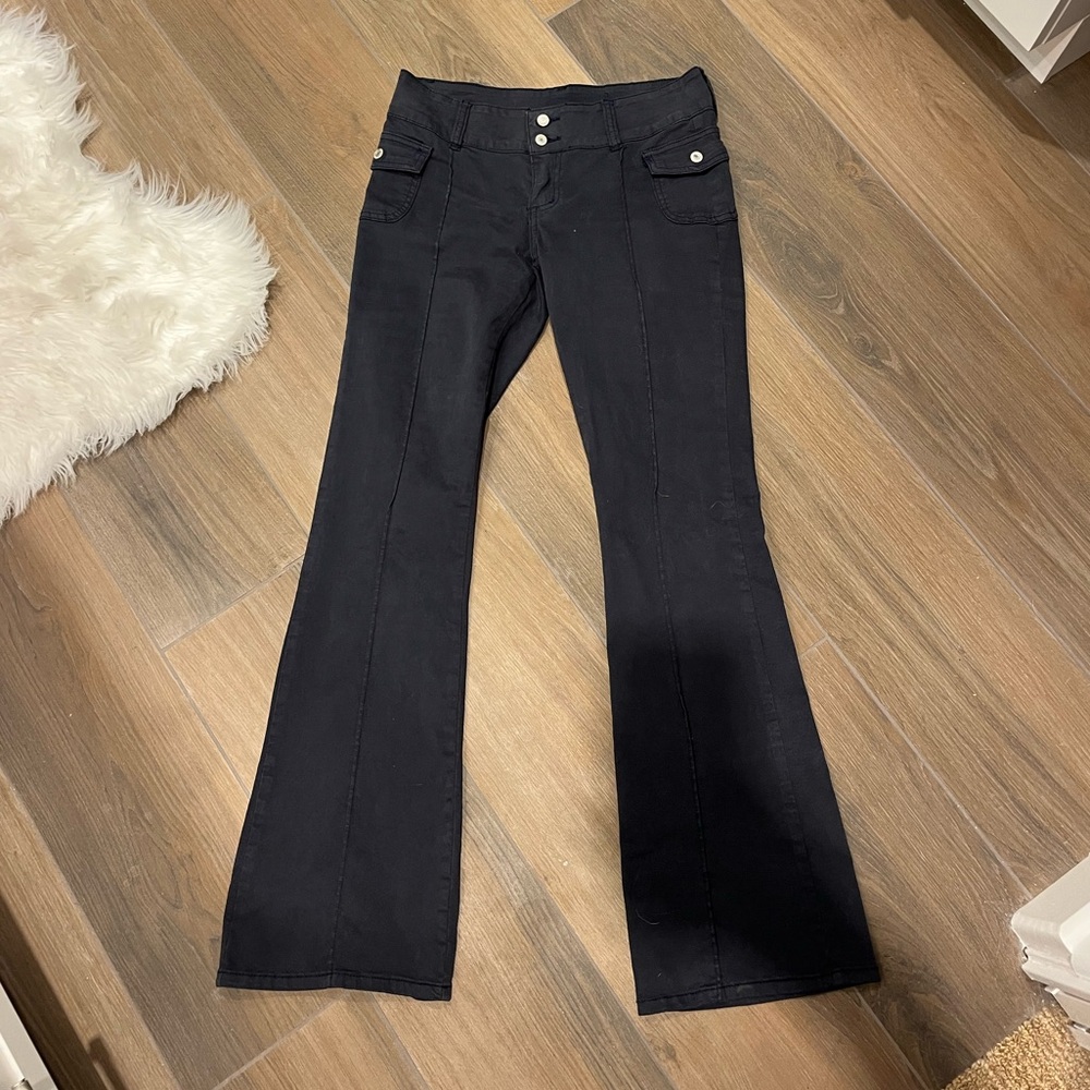 Brandy Melville flare cargo pants